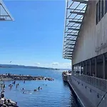 Bright & Exclusive 1br In Prime Location, Located On Water In Center With View To Fjord