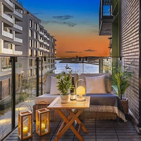 Exclusive Apartment, Sea View To Fjord, Located On Water In Center Apartment