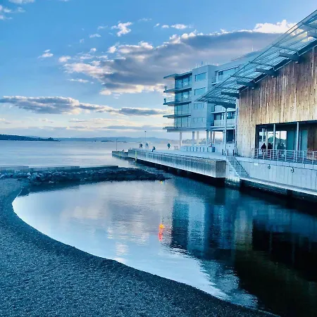 Exclusive Apartment, Sea View To Fjord, Located On Water In Center Apartment Oslo