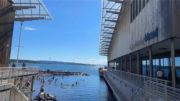 Bright & Exclusive 1br In Prime Location, Located On Water In Center With View To Fjord