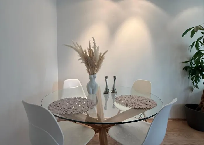 Bright & Exclusive 1br In Prime Location, Located On Water In Center With View To Fjord Oslo