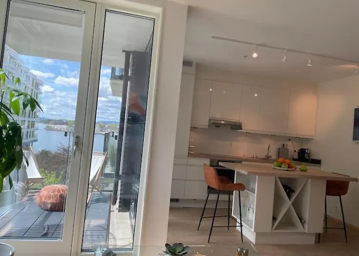 Bright & Exclusive 1br In Prime Location, Located On Water In Center With View To Fjord Appartement Oslo