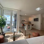 Апартаменты Bright & Exclusive 1br In Prime Location, Located On Water In Center With View To Fjord