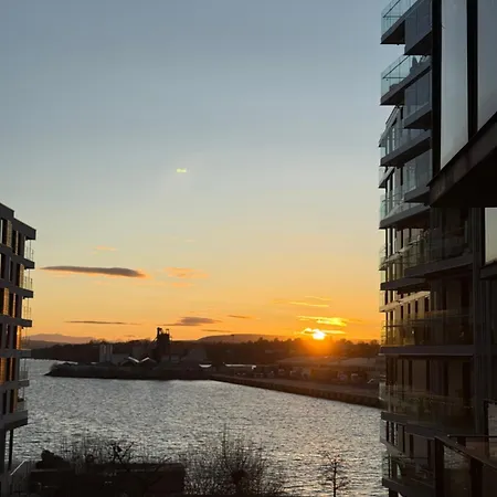 Bright & Exclusive 1br In Prime Location, Located On Water In Center With View To Fjord Апартаменты *